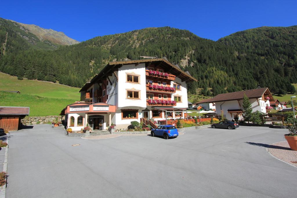 Hotel Alpenhof Pitztal St. Leonhard im Pitztal Zewnętrze zdjęcie