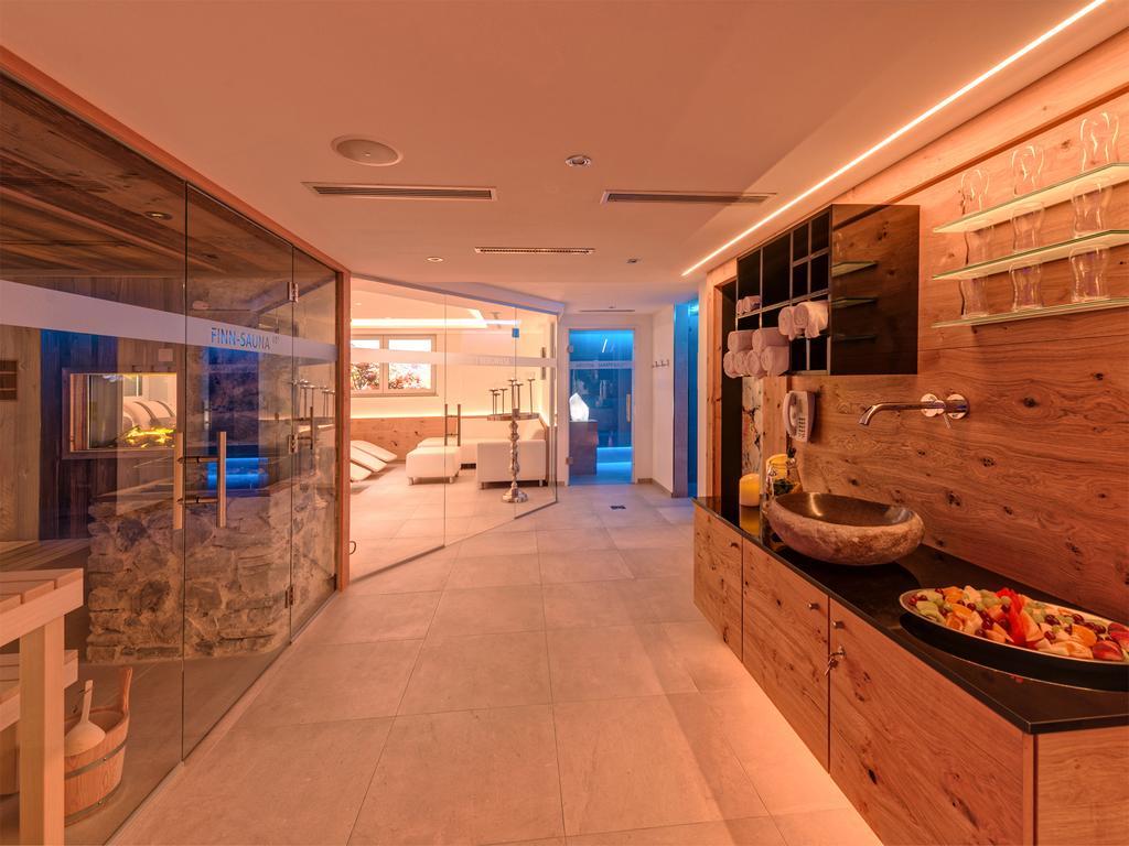 Hotel Alpenhof Pitztal St. Leonhard im Pitztal Zewnętrze zdjęcie