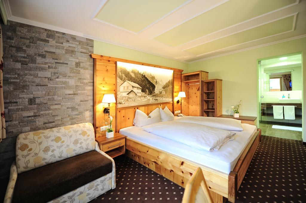 Hotel Alpenhof Pitztal St. Leonhard im Pitztal Zewnętrze zdjęcie
