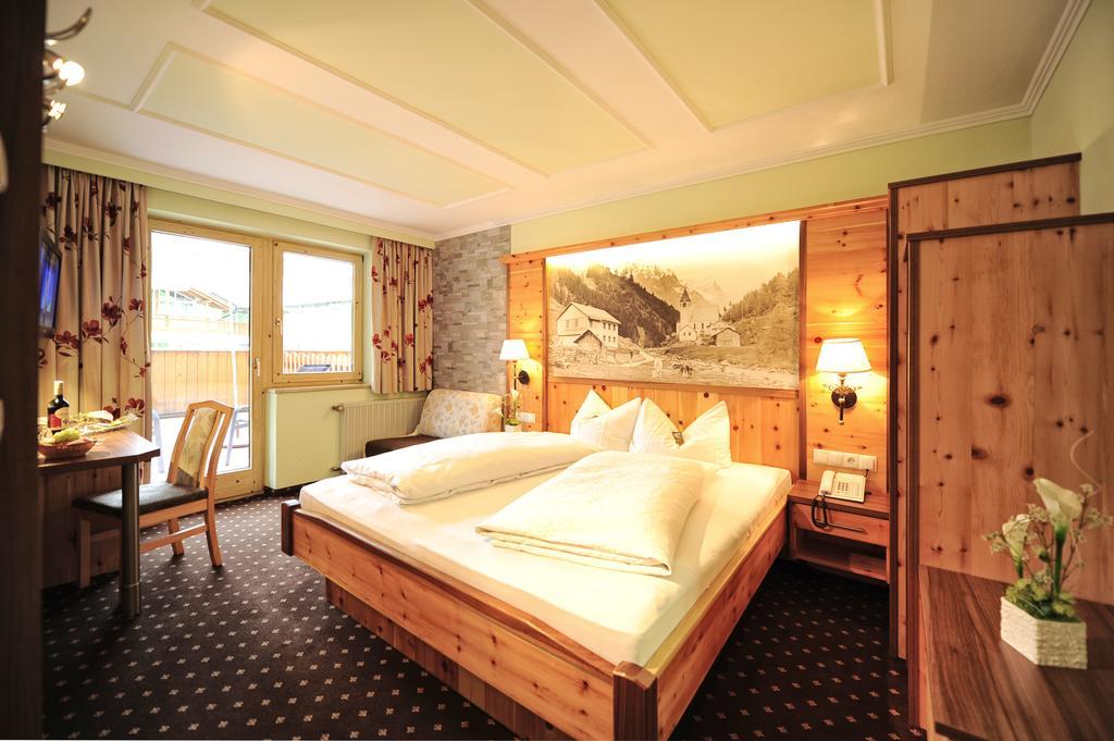 Hotel Alpenhof Pitztal St. Leonhard im Pitztal Zewnętrze zdjęcie